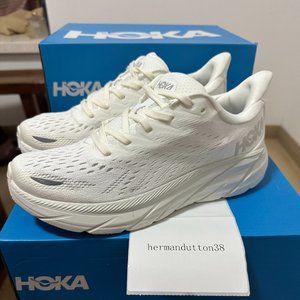 WOMEN’S HOKA CLIFTON 8 EGGNOG/SHIFTSAND